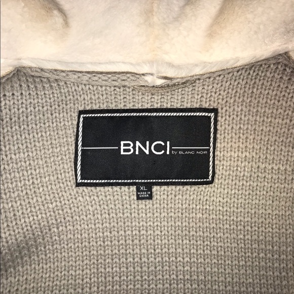 Grey sweater - Picture 6 of 8